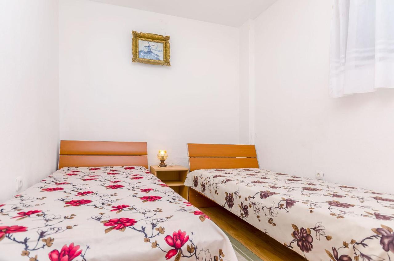 Apartments Kursan Trogir Ngoại thất bức ảnh